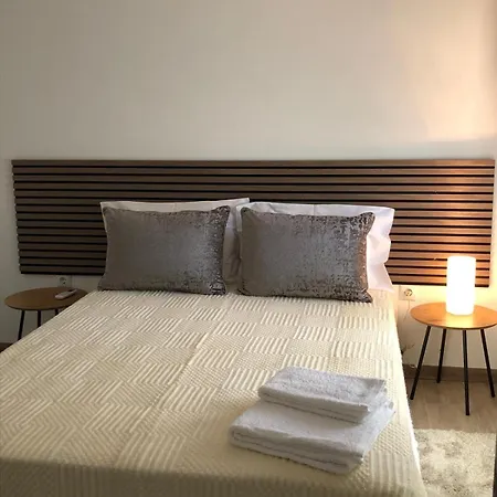 - Quinze بيت للعطل *